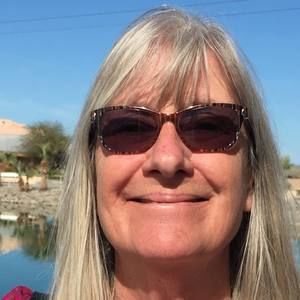 Meet your Posher, Lynda